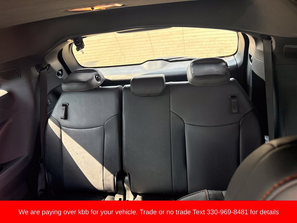 Used 2023 Toyota Sienna XSE w/ XSE Plus Package AWD/4WD image 12