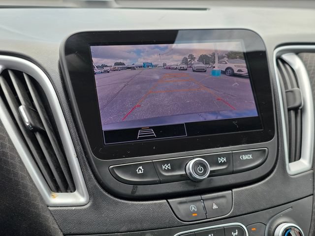 Used 2023 Chevrolet Malibu LT FWD image 23