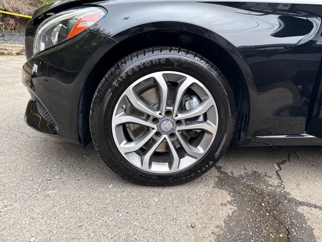 Used 2015 Mercedes-Benz C 300 4MATIC Sedan image 25