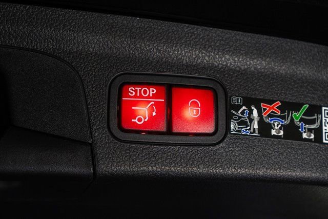 New 2026 Mercedes-Benz GLE 63 AMG S image 42