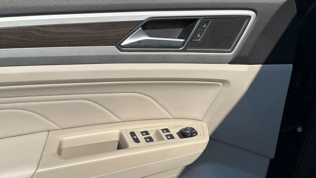 Certified 2022 Volkswagen Atlas SE AWD/4WD image 14