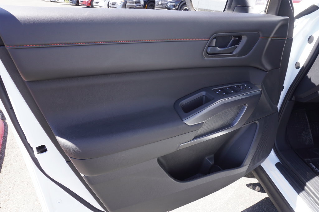 New 2026 Nissan Pathfinder Rock Creek w/ Rock Creek Premium Package AWD/4WD image 16