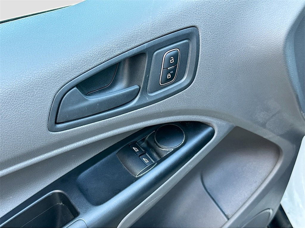 Used 2023 Ford Transit Connect XL image 17