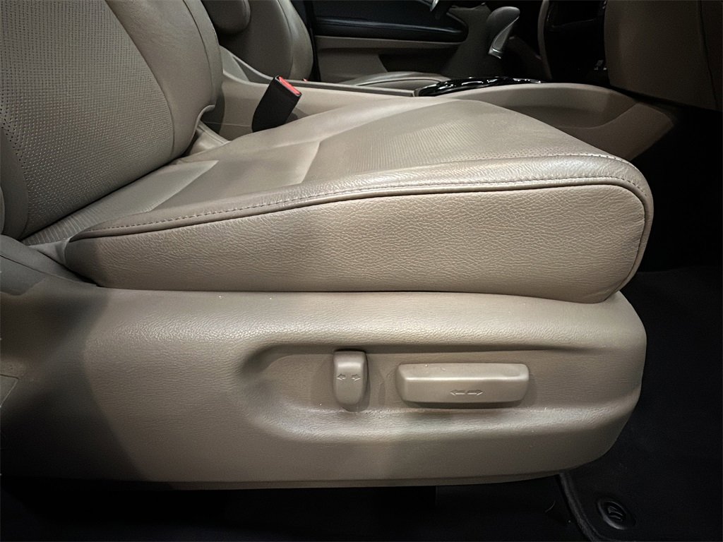 Certified 2017 Honda Ridgeline RTL-E image 17