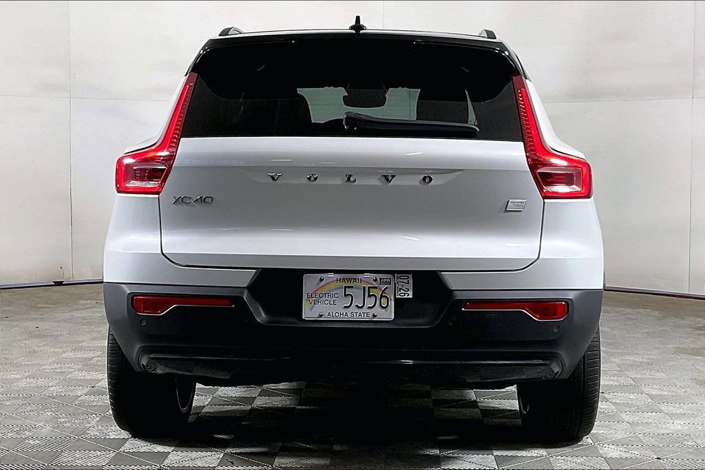 Used 2023 Volvo XC40 Recharge Ultimate w/ Protection Package Premier AWD/4WD image 3