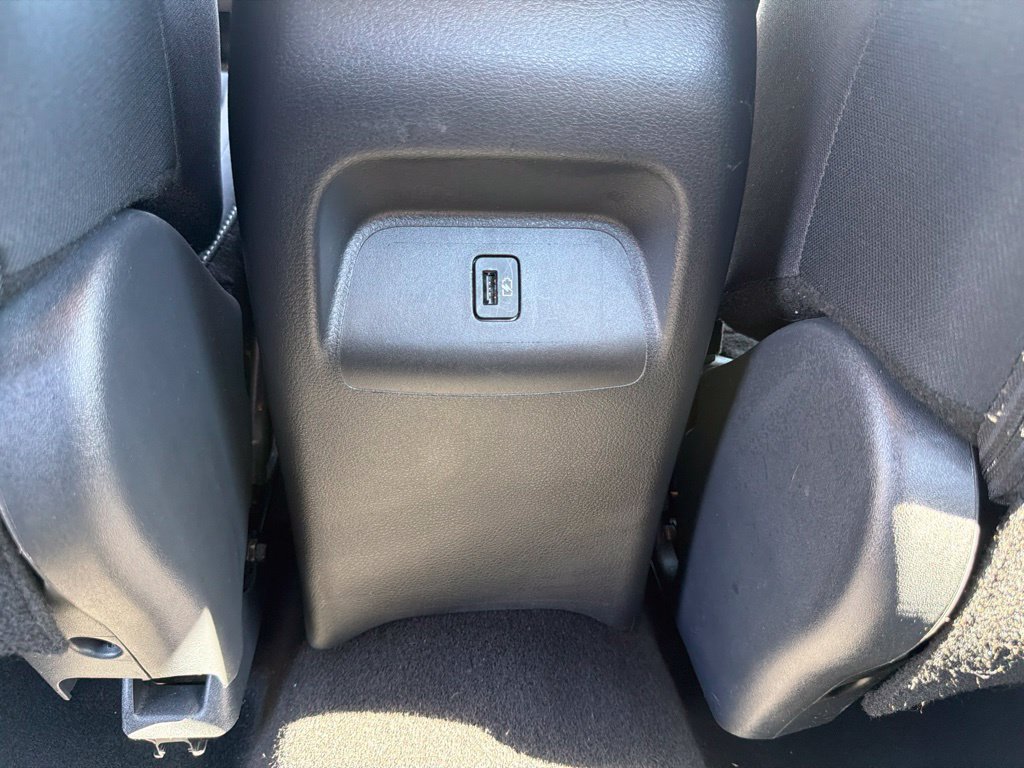 Used 2024 Nissan Sentra SV FWD image 30
