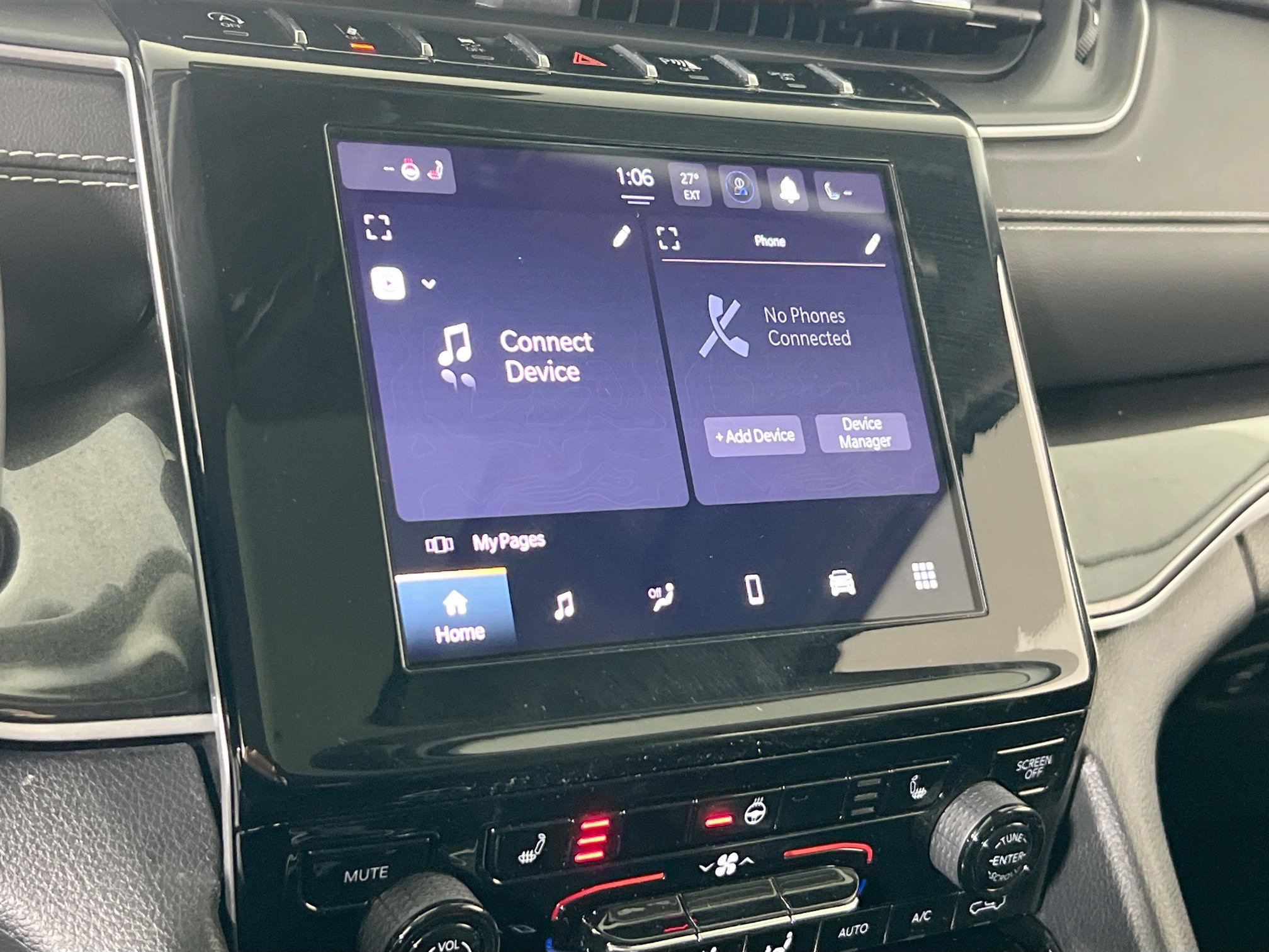 Used 2023 Jeep Grand Cherokee L Laredo w/ Luxury Tech Group I image 14