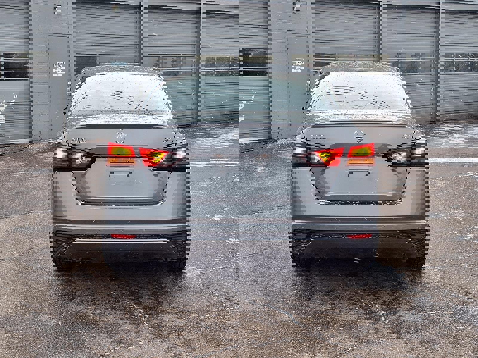 Used 2024 Nissan Altima 2.5 SV image 19