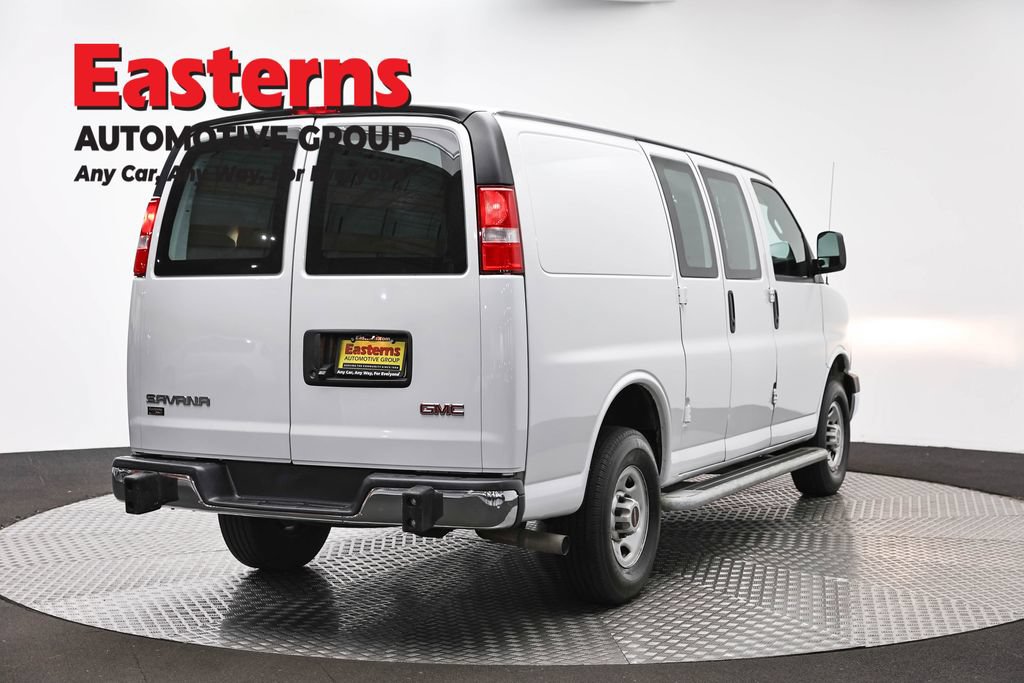 Used 2024 GMC Savana 2500 w/ Driver Convenience Package RWD image 5