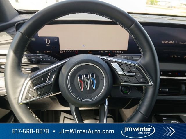 Used 2025 Buick Enclave Preferred AWD/4WD image 24