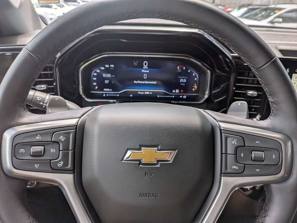Used 2025 Chevrolet Silverado 1500 LTZ w/ Technology Package AWD/4WD image 31