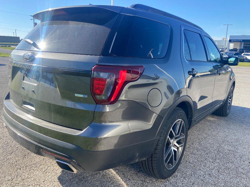 Used 2016 Ford Explorer Sport w/ Equipment Group 401A AWD/4WD image 6