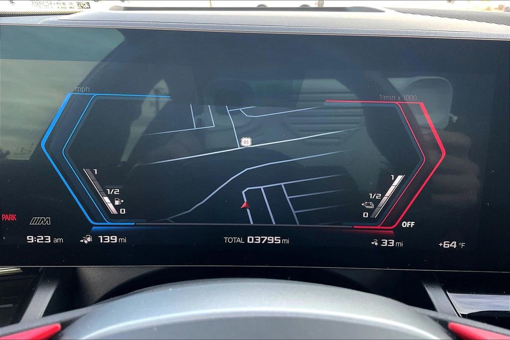 Used 2025 BMW M5 image 13