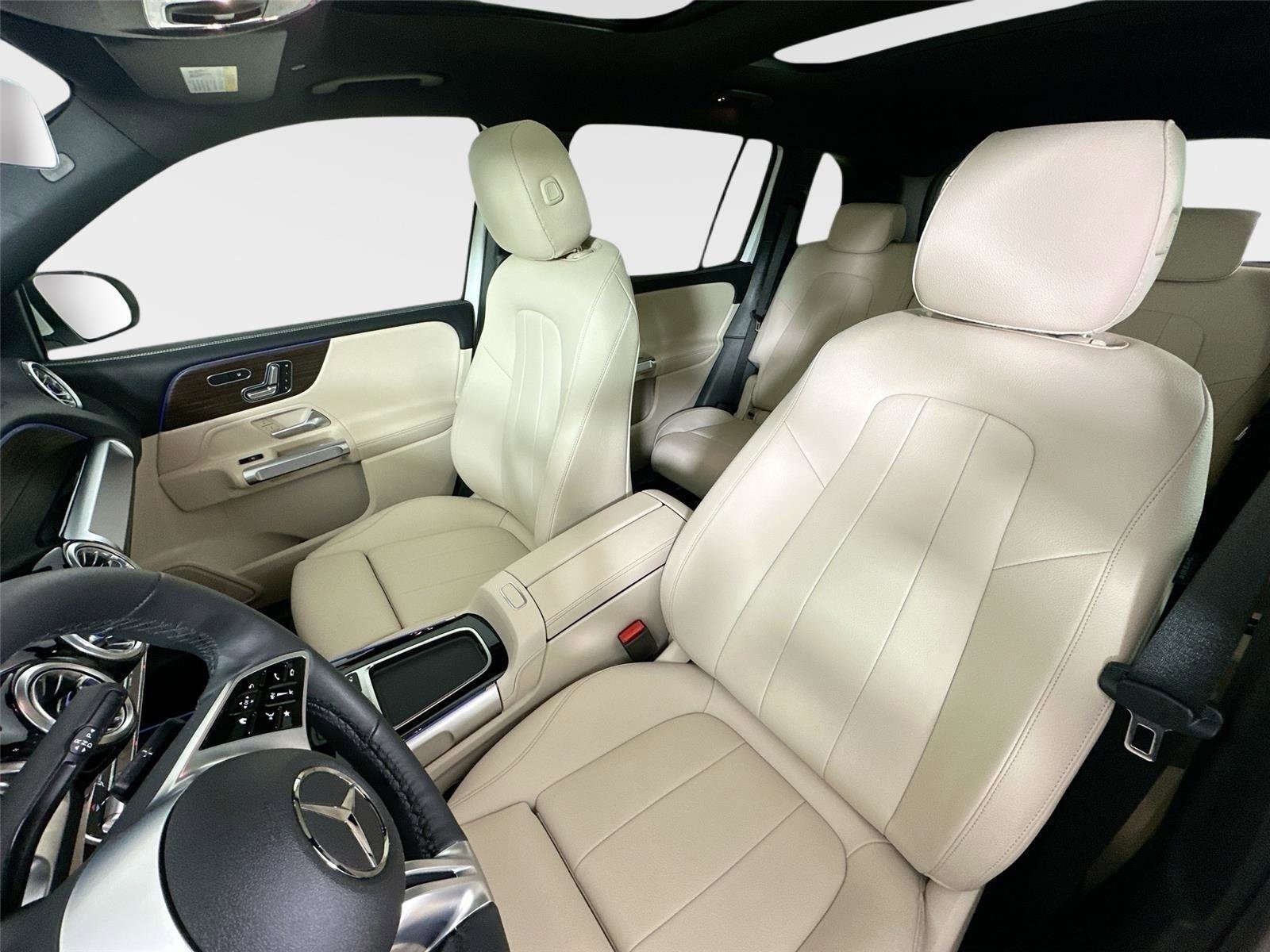 Certified 2026 Mercedes-Benz GLB 250 4MATIC image 25