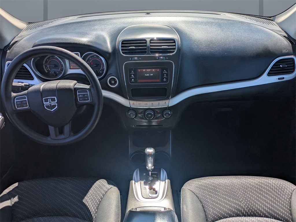 Used 2019 Dodge Journey SE image 15