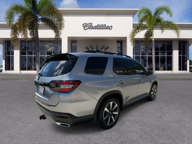 Used 2023 Honda Pilot Touring image 14