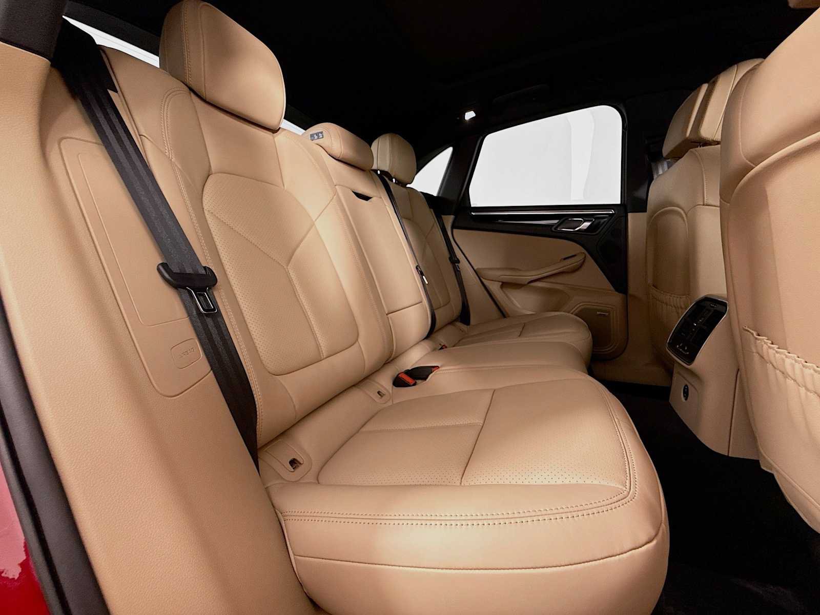 New 2026 Porsche Macan AWD/4WD image 29