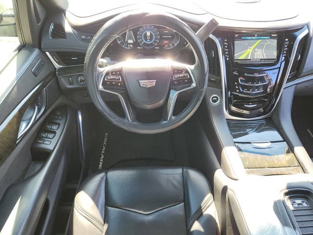 Used 2019 Cadillac Escalade Platinum image 15