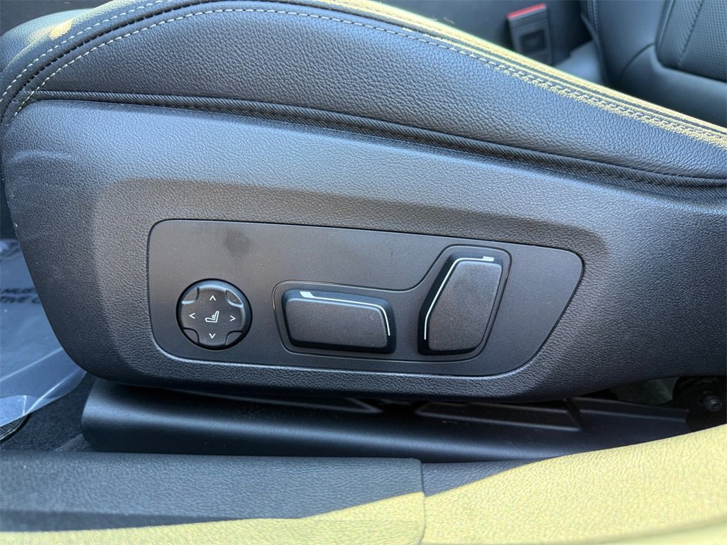 Certified 2025 BMW 330i xDrive Sedan w/ Premium Package image 34