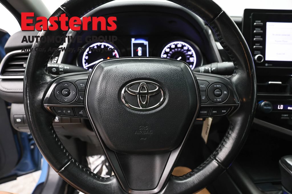 Used 2023 Toyota Camry SE FWD image 10