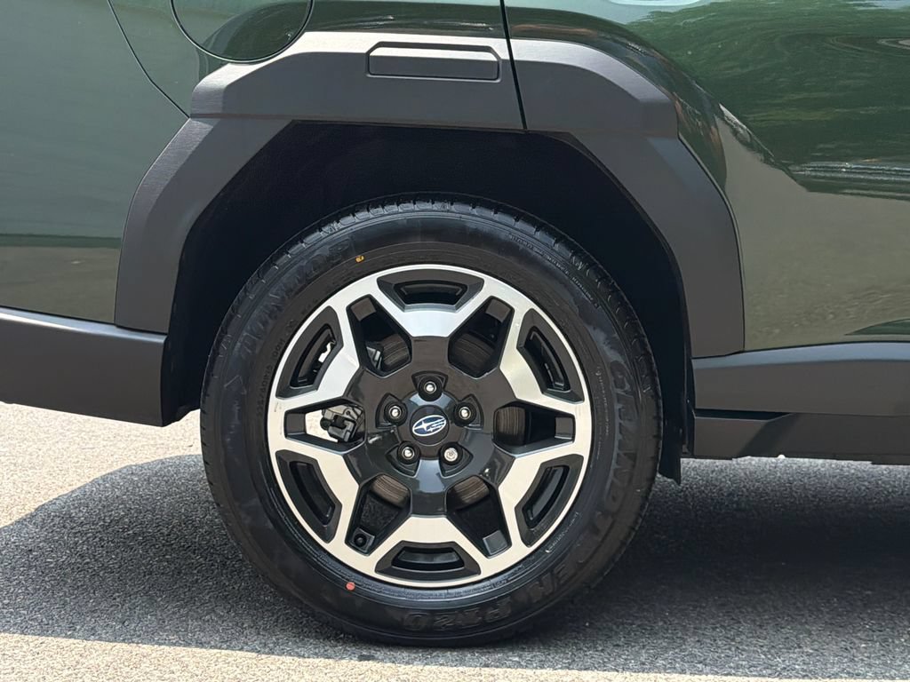 Certified 2026 Subaru Outback Touring AWD/4WD image 6