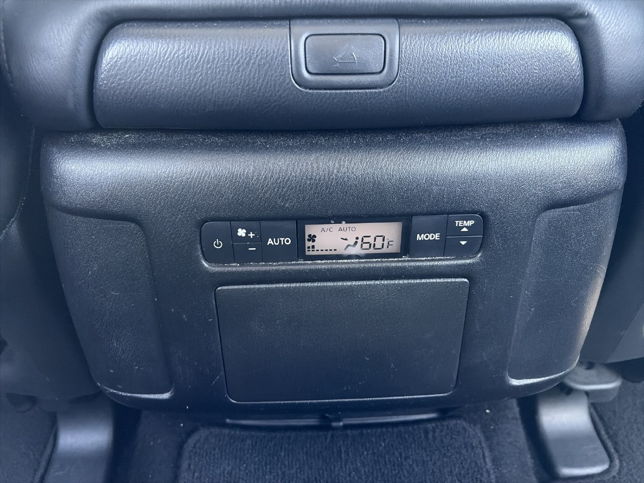 Used 2023 Nissan Armada SV AWD/4WD image 22