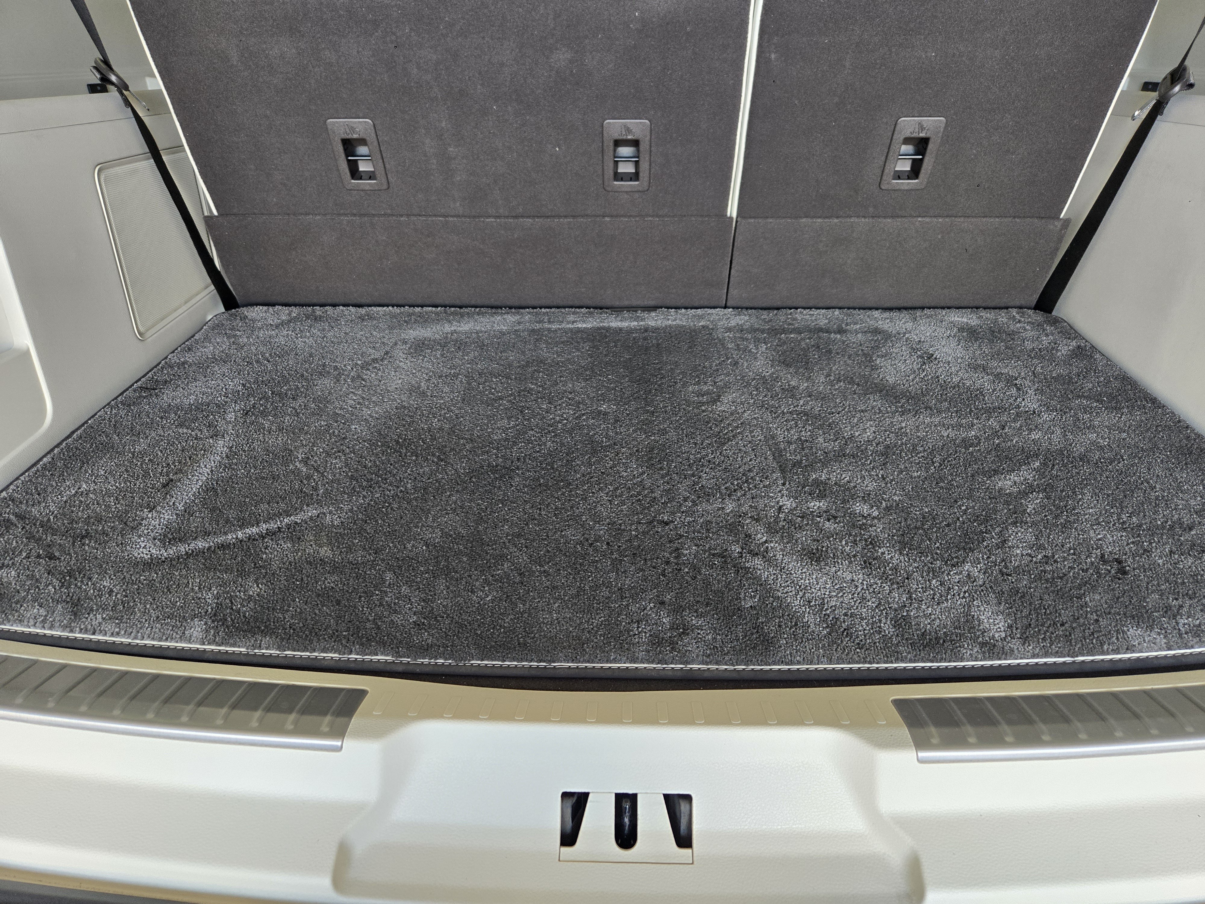Used 2024 Lincoln Navigator L Black Label AWD/4WD image 31