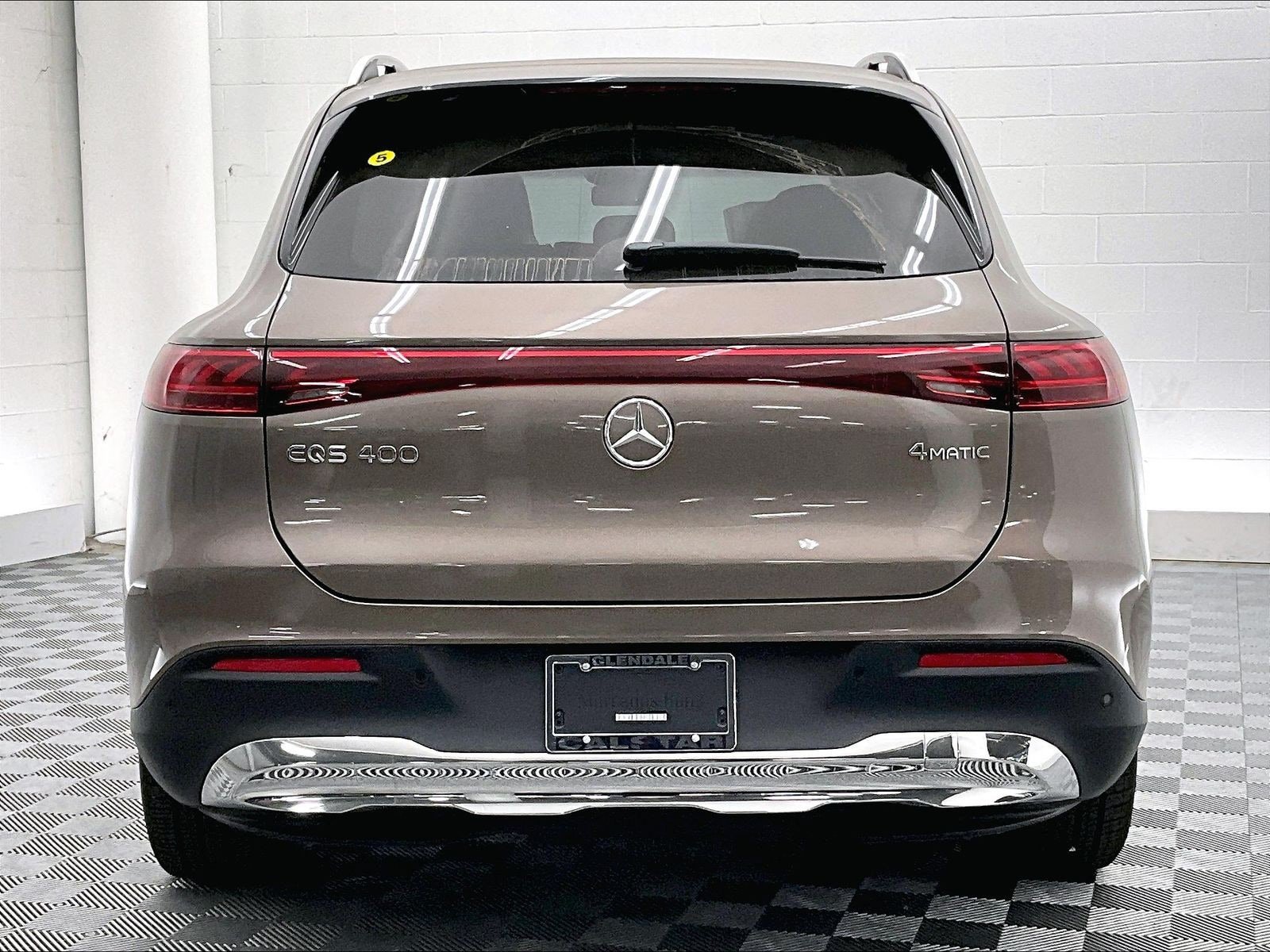 New 2026 Mercedes-Benz EQS 400 4MATIC SUV image 3