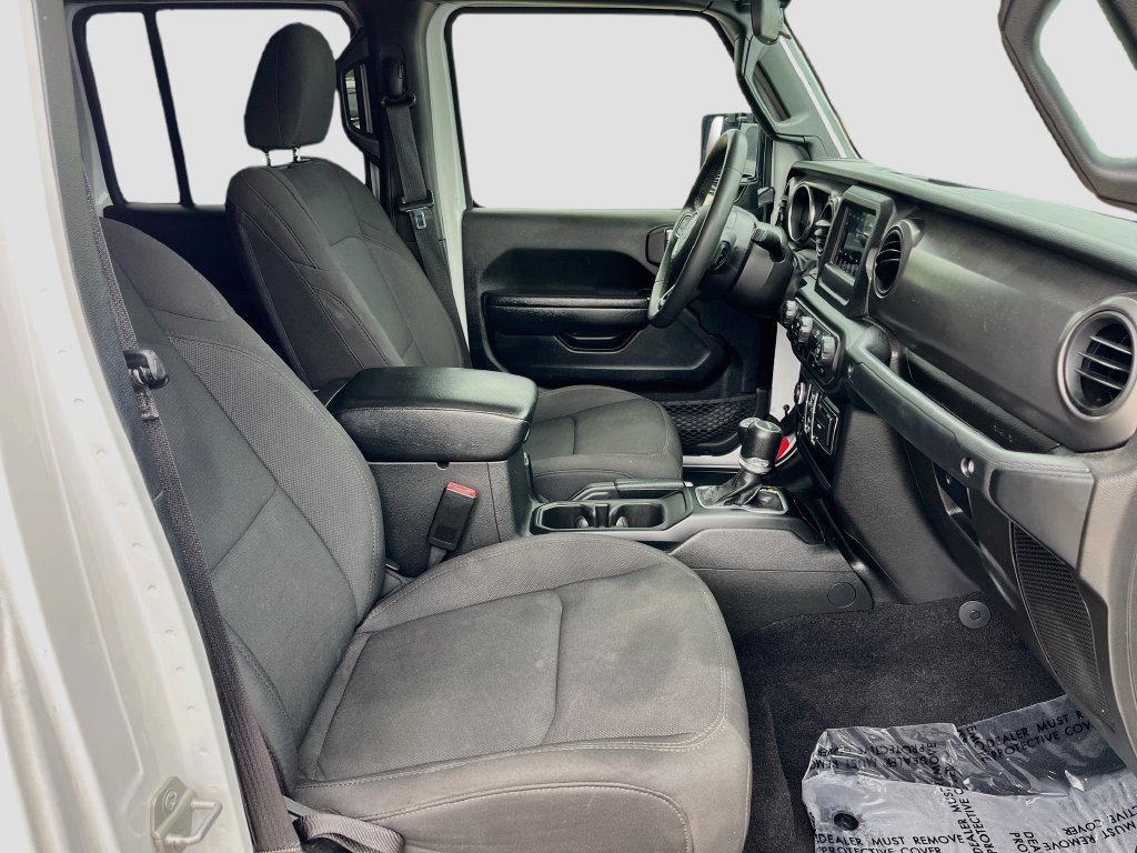Used 2023 Jeep Gladiator Sport AWD/4WD image 26