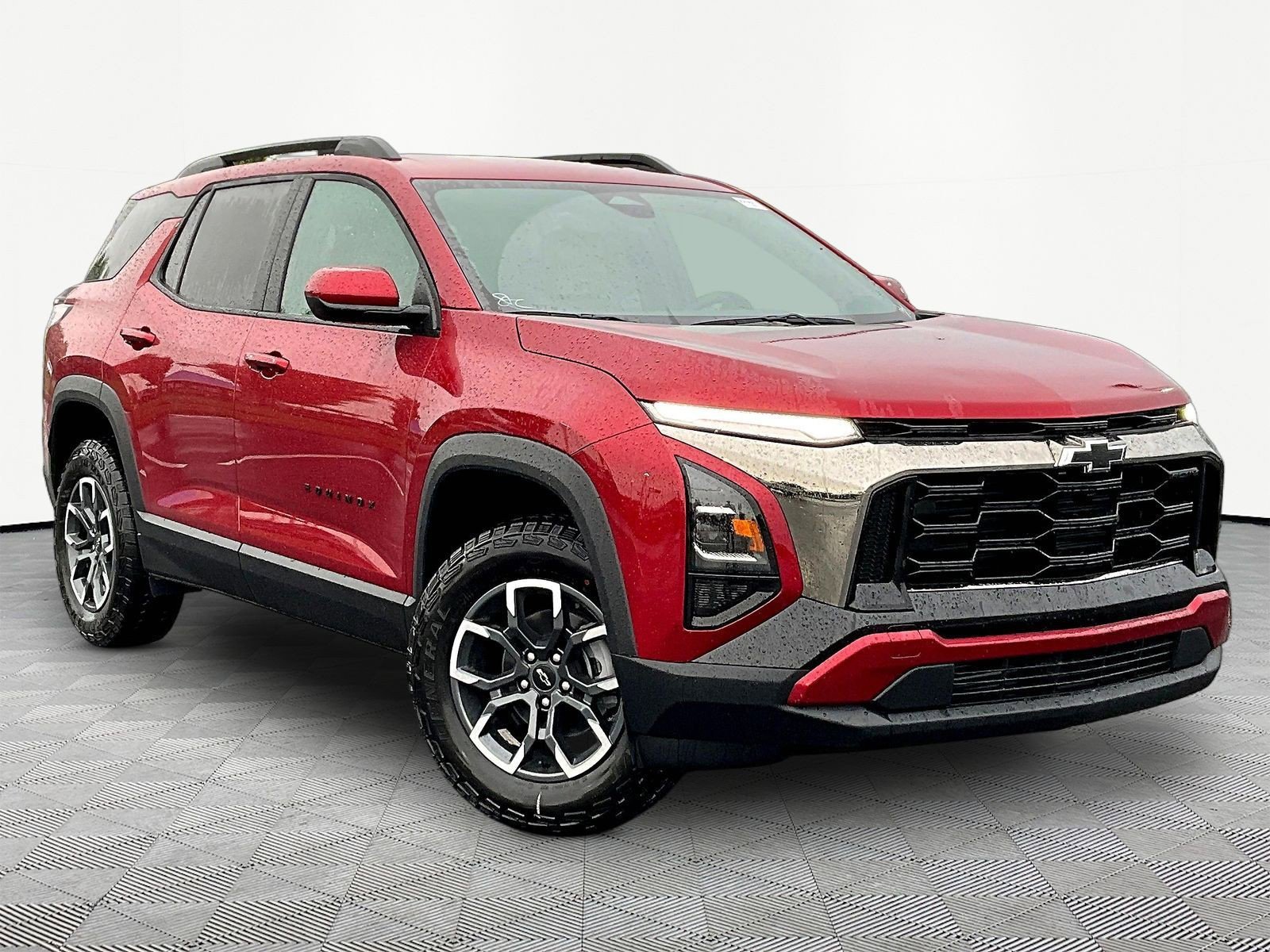 New 2026 Chevrolet Equinox ACTIV AWD/4WD image 2