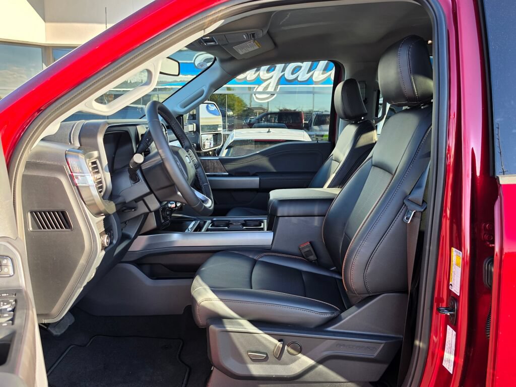 New 2027 Ford F250 Lariat w/ Black Appearance Package AWD/4WD image 12