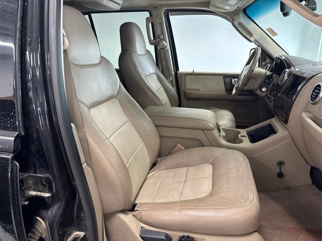 Used 2004 Ford Expedition Eddie Bauer AWD/4WD image 25