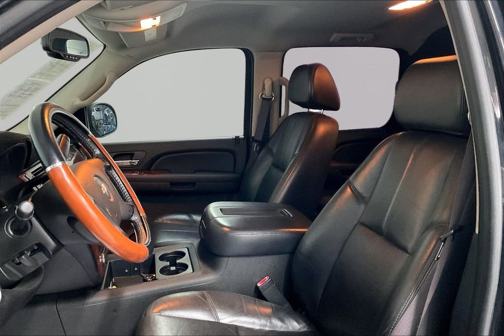 Used 2009 Chevrolet Avalanche LS image 21