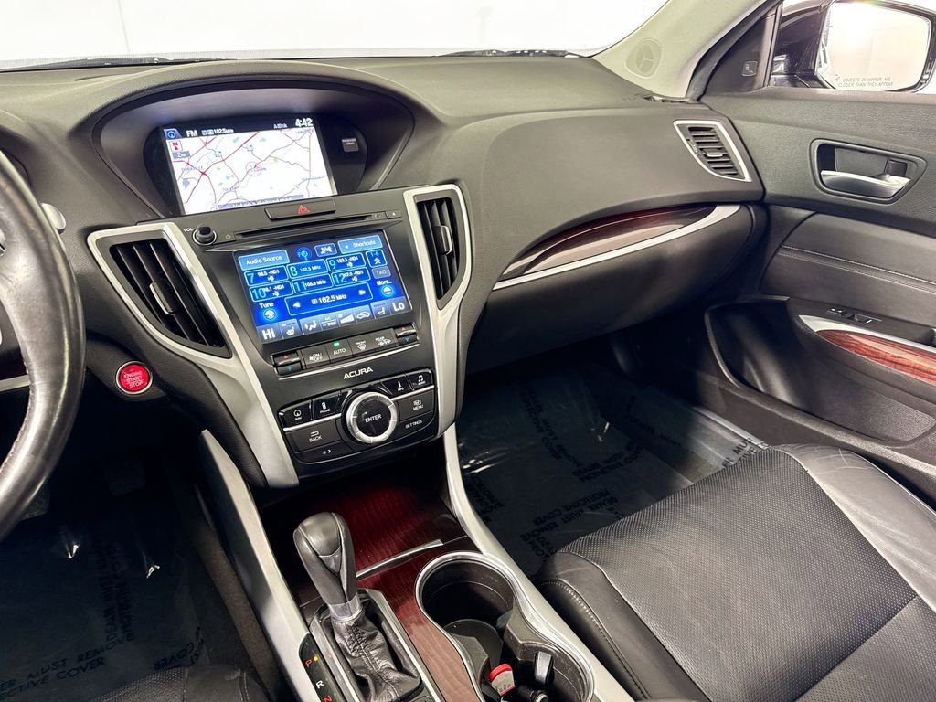 Used 2017 Acura TLX w/ Technology Package image 28