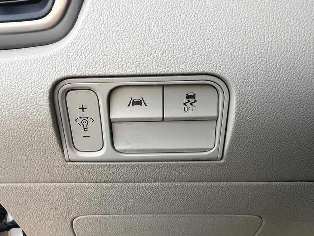 Certified 2022 Kia Sorento S image 14