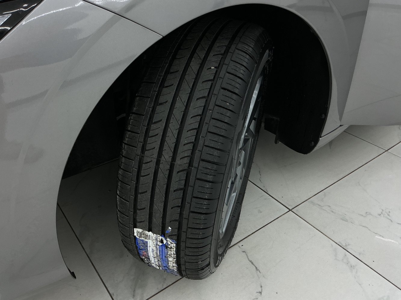Used 2024 Hyundai Elantra Blue FWD image 41