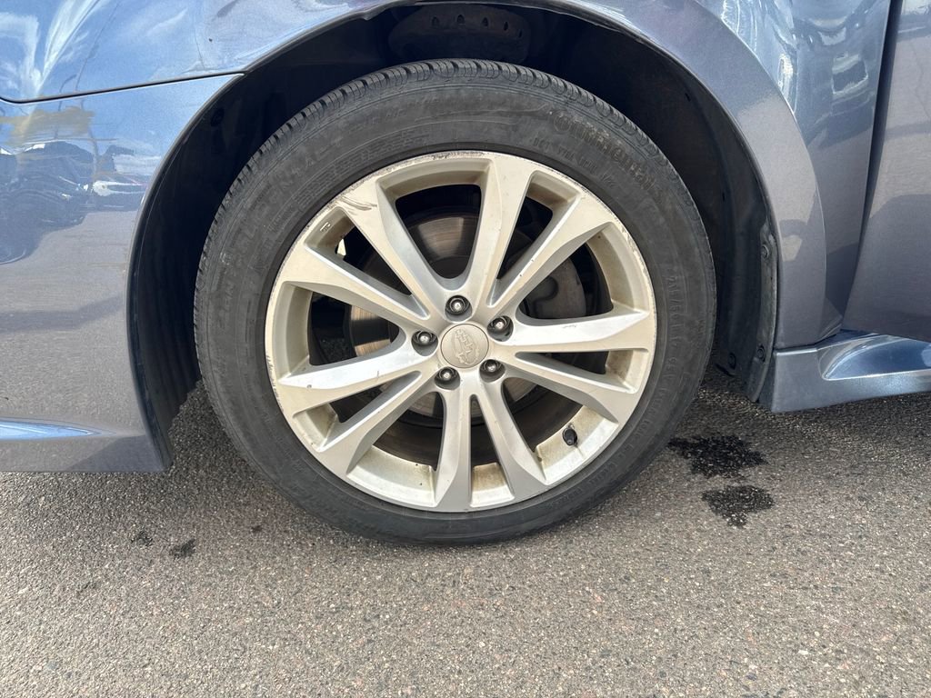 Used 2013 Subaru Legacy 2.5i Premium AWD/4WD image 24