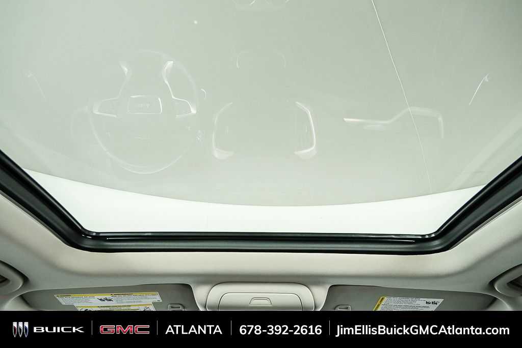 Used 2022 GMC Terrain Denali w/ LPO, Cargo Package image 22