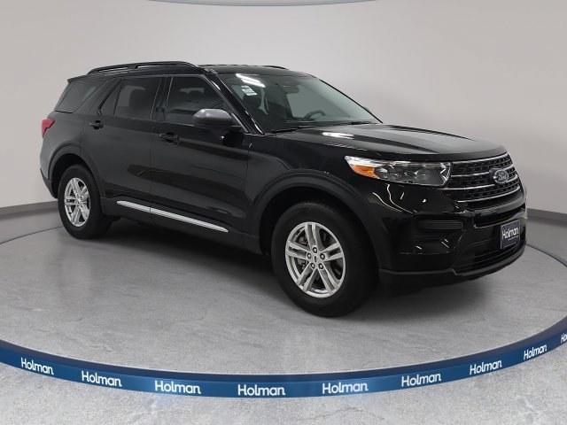 Certified 2023 Ford Explorer XLT w/ Class IV Trailer Tow Package AWD/4WD image 3