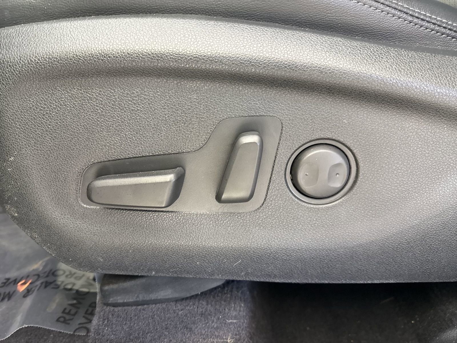 Used 2020 Kia Sorento EX image 21