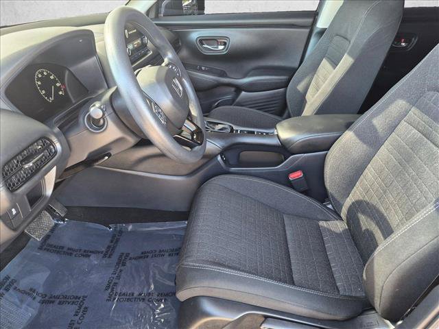 Used 2024 Honda HR-V LX image 11