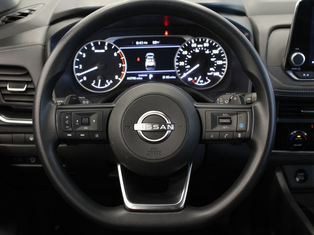 Used 2024 Nissan Rogue SV FWD image 20