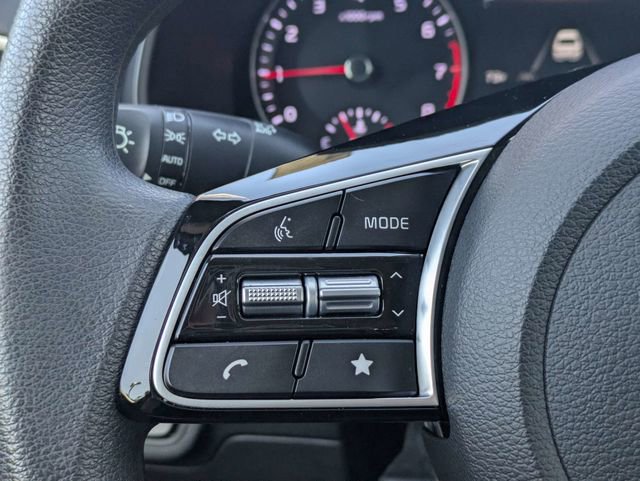 Used 2024 Kia Forte LXS w/ LXS Technology Package image 22