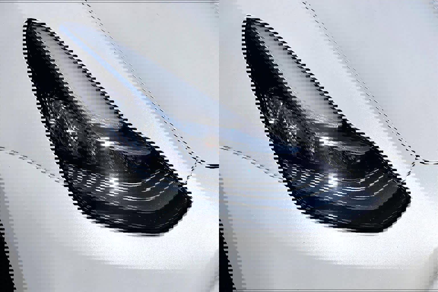 Used 2022 Tesla Model Y Long Range image 27