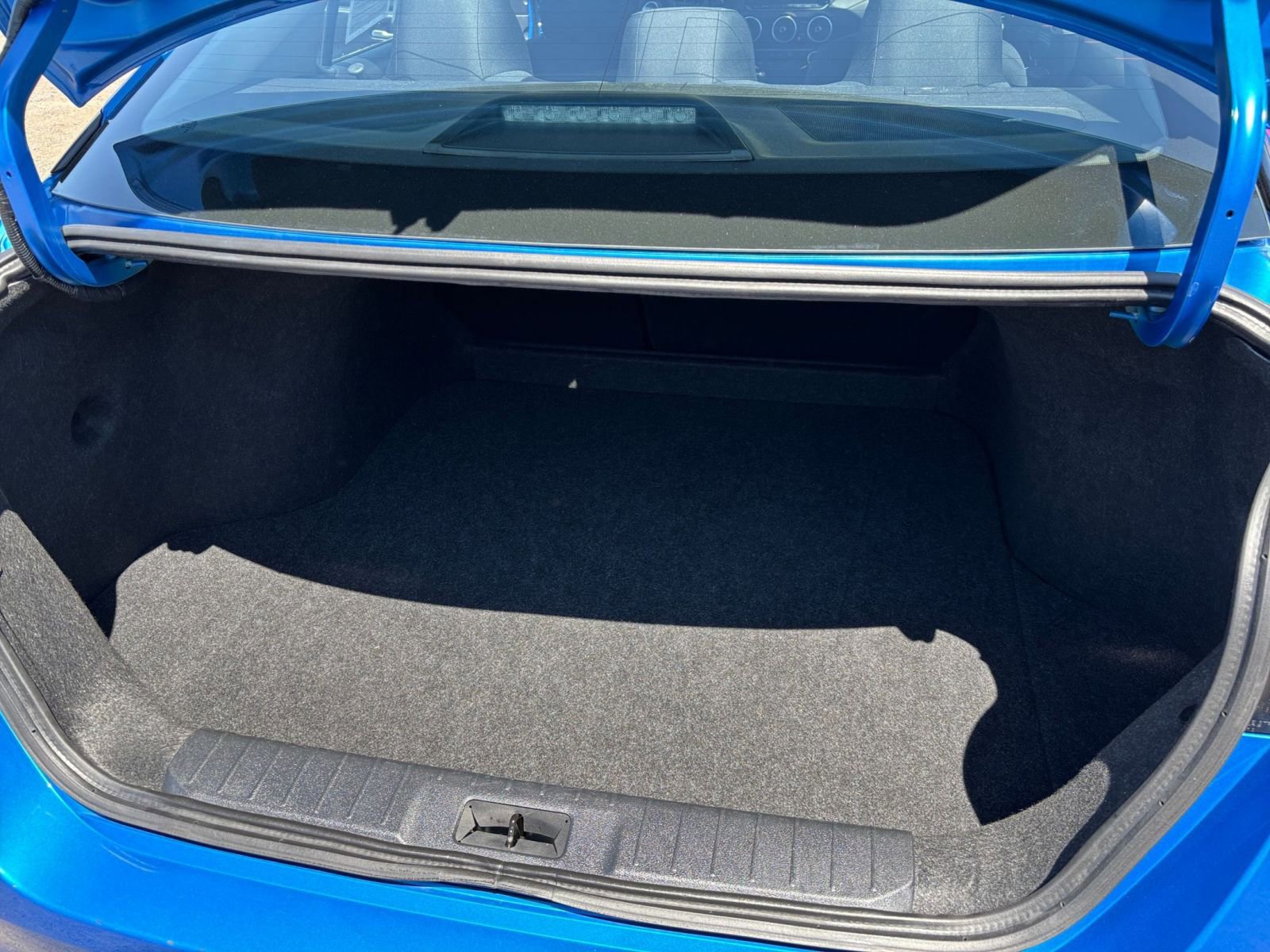 Used 2025 Nissan Sentra SV FWD image 29