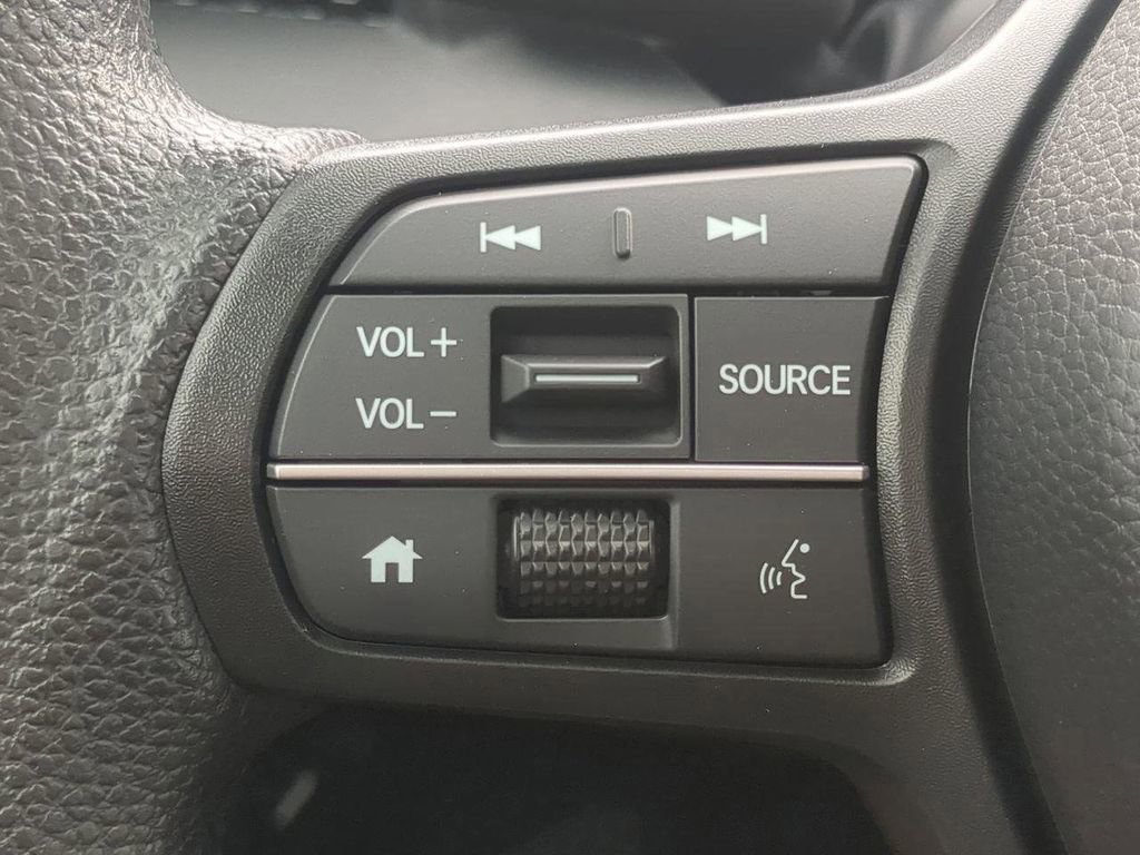 Used 2025 Honda CR-V EX image 25