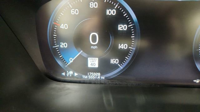 Used 2019 Volvo S90 T5 Momentum w/ Protection Package Premier image 39
