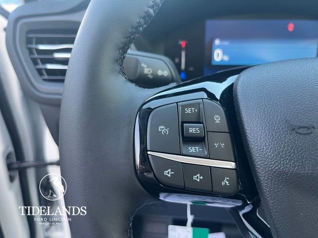 New 2025 Ford Escape SE w/ Class II Trailer Tow Package image 27