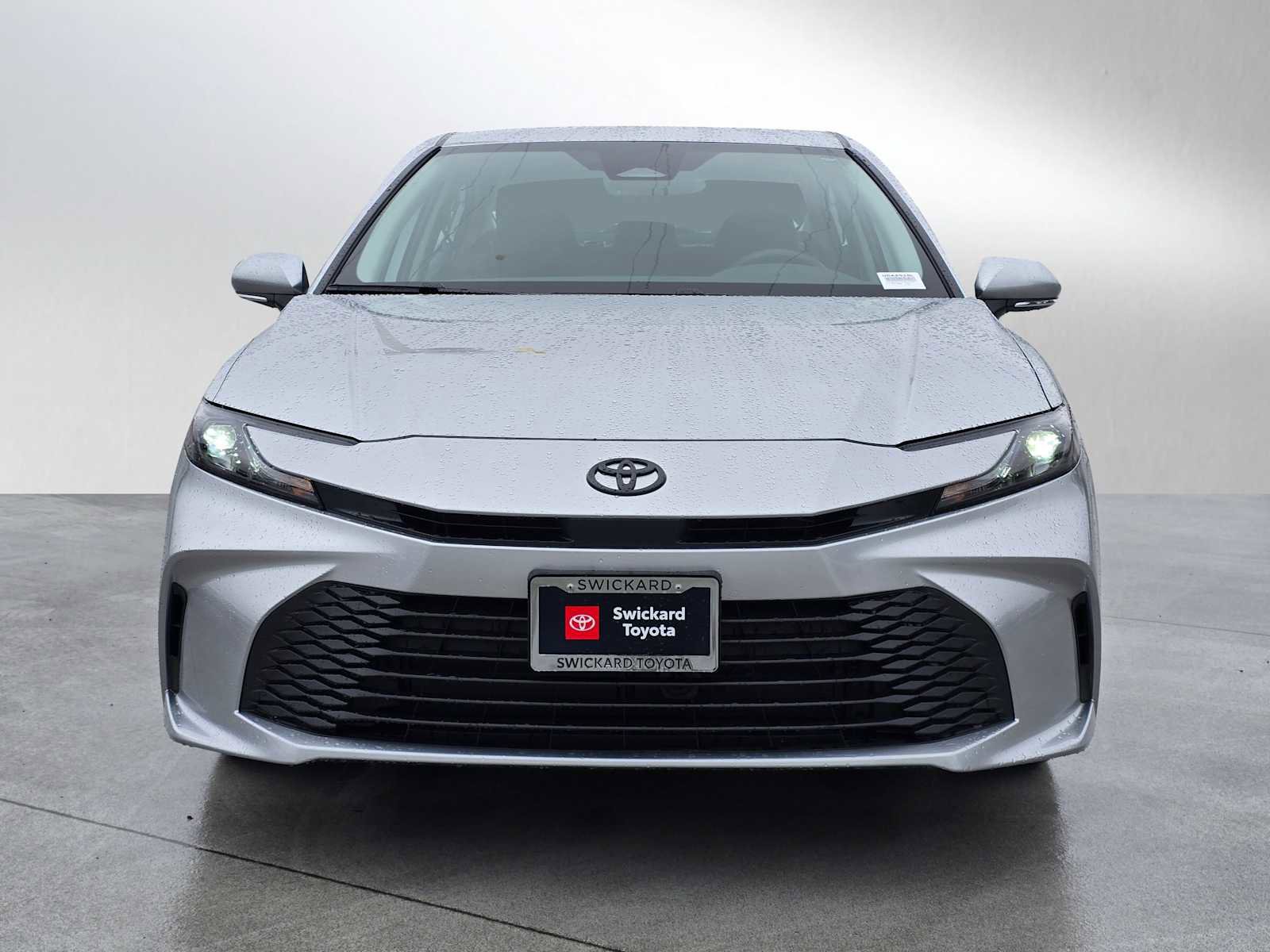 Used 2026 Toyota Camry LE w/ Convenience Package image 8