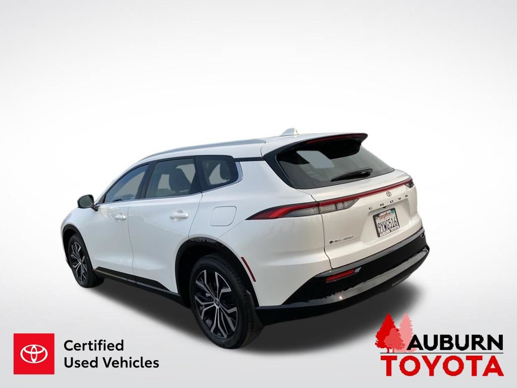 Certified 2026 Toyota Crown Signia AWD/4WD image 6